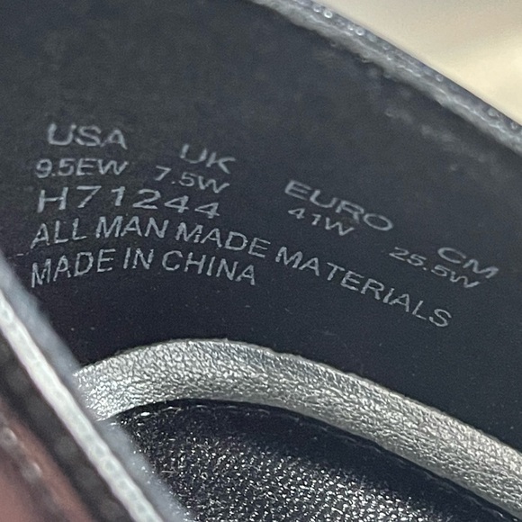 Open Toe Dress Shoe - Picture 8 of 10